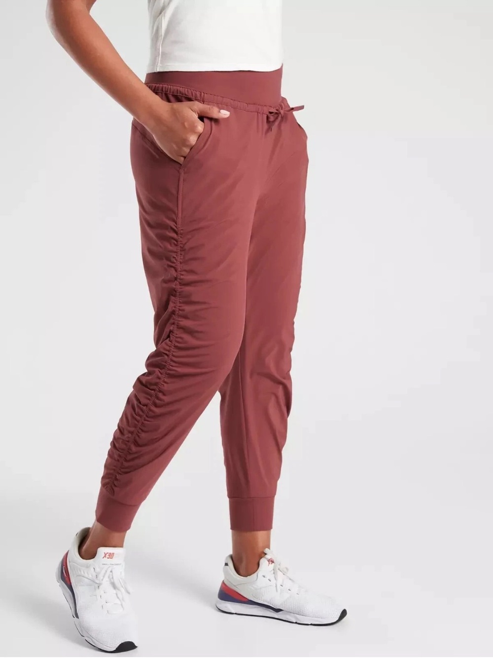 Athleta Women’s Attitude Lined Jogger Pants Side Ruched in Mapple Red 2